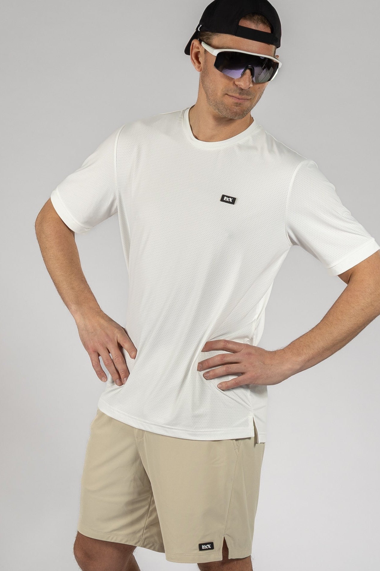 ULTRA LIGHT TEE